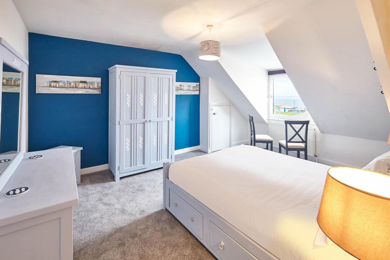 Host & - The Pearl Apartment Whitby